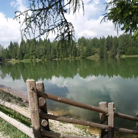 Hotel Garni' Aurora Tret