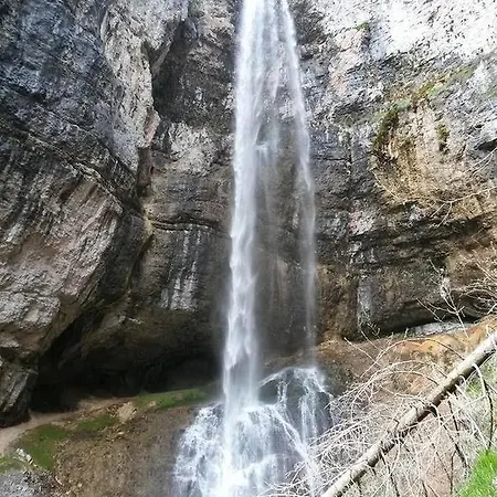 Garni' Aurora Tret